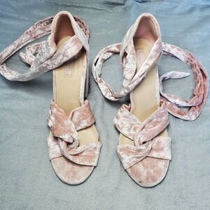 Pink Velvet Strappy Block Heel Sandals Women 7 Romance Pastel Cottagecore fairy